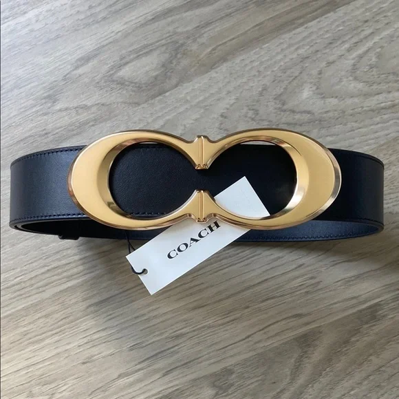 Coach Women's Signature Buckle Belt - Picture 4 of 7